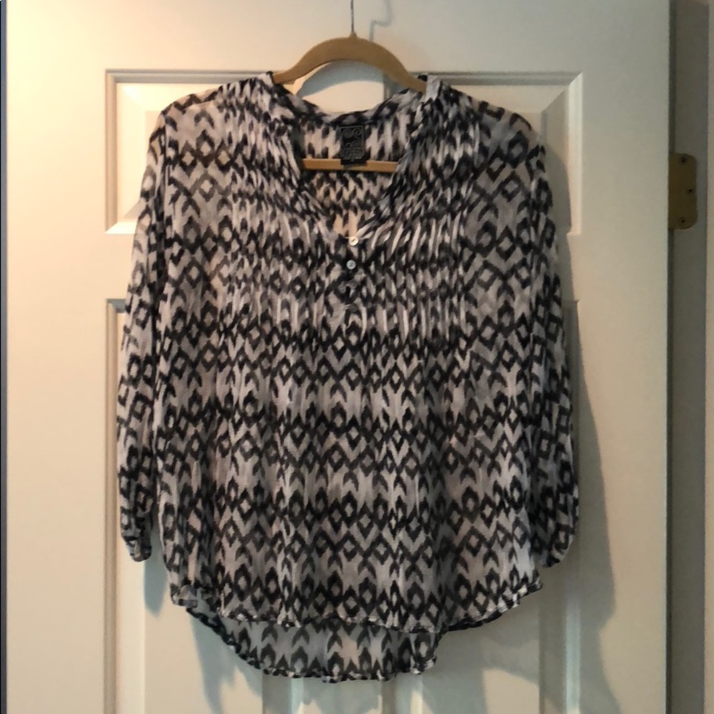 Casual Studio blouse, size small